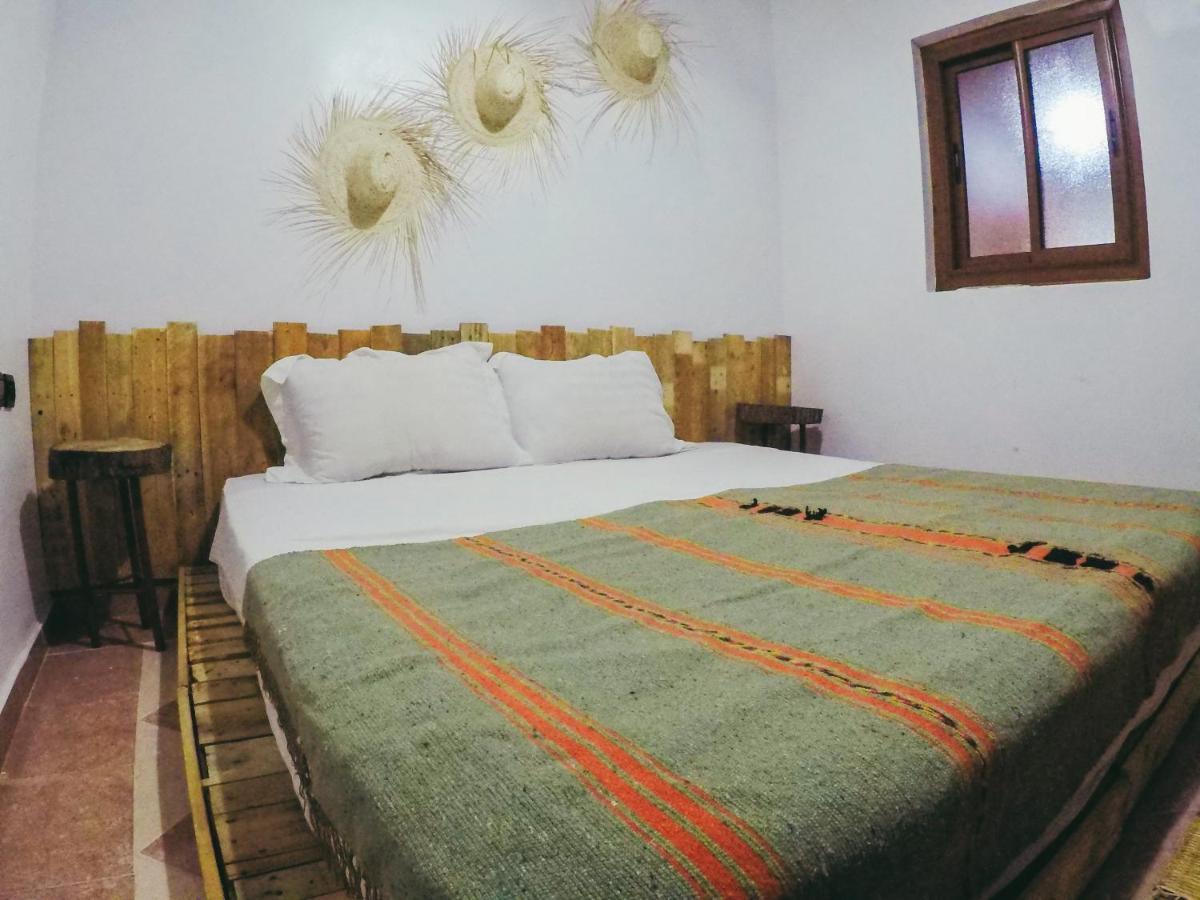 Tamraght White Hostel Bagian luar foto